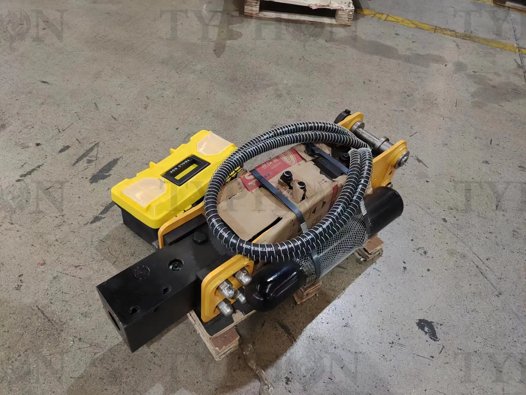 2.5 ton Mini Excavator Attachment Hydraulic Hammer Top Type Rock Breaker Generic TERROR X2 PRO
