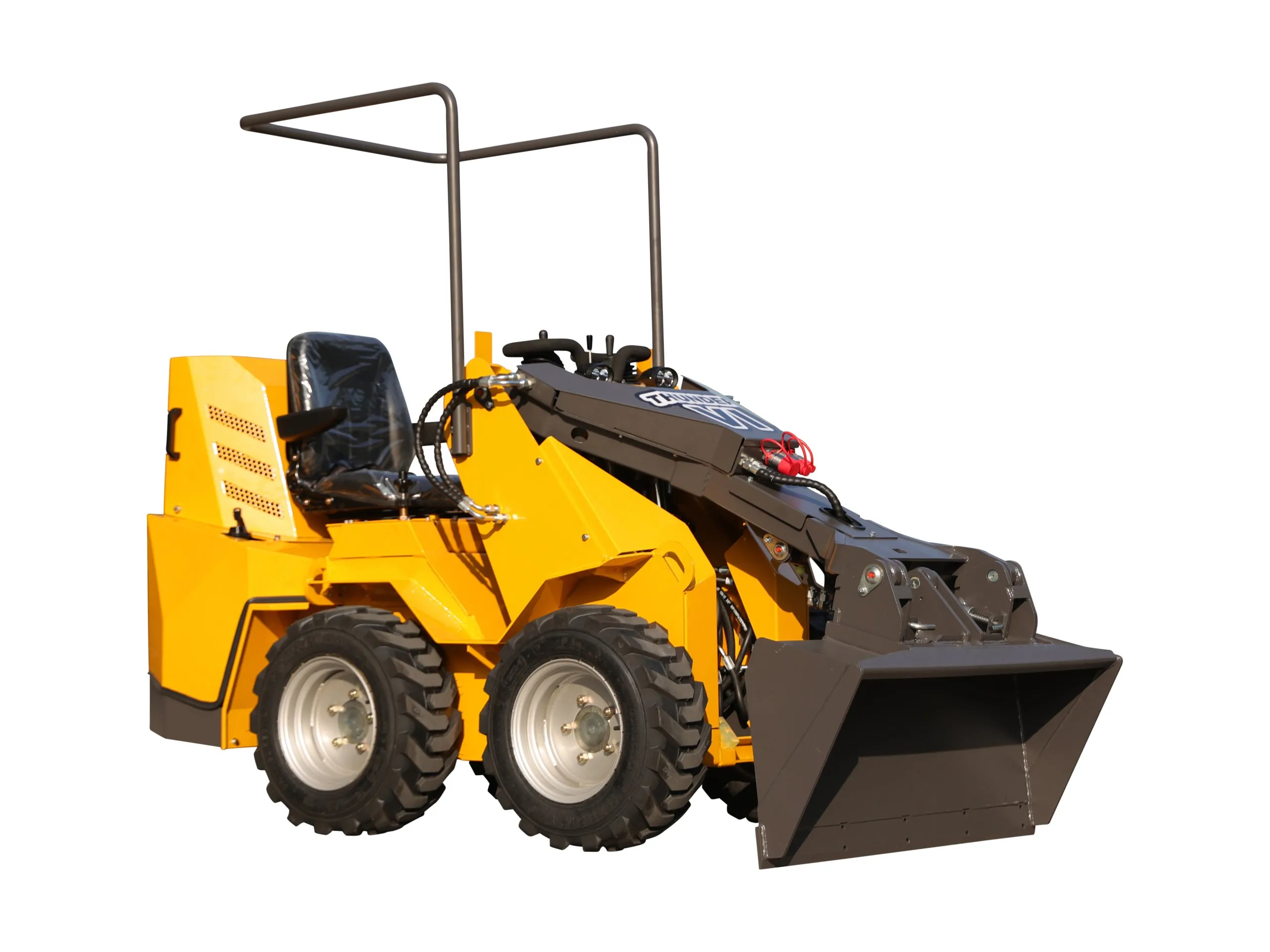 TYPHON-Thunder-VI-23hp-EPA-BS-Engine-Wheel-Loader-scaled-1.webp